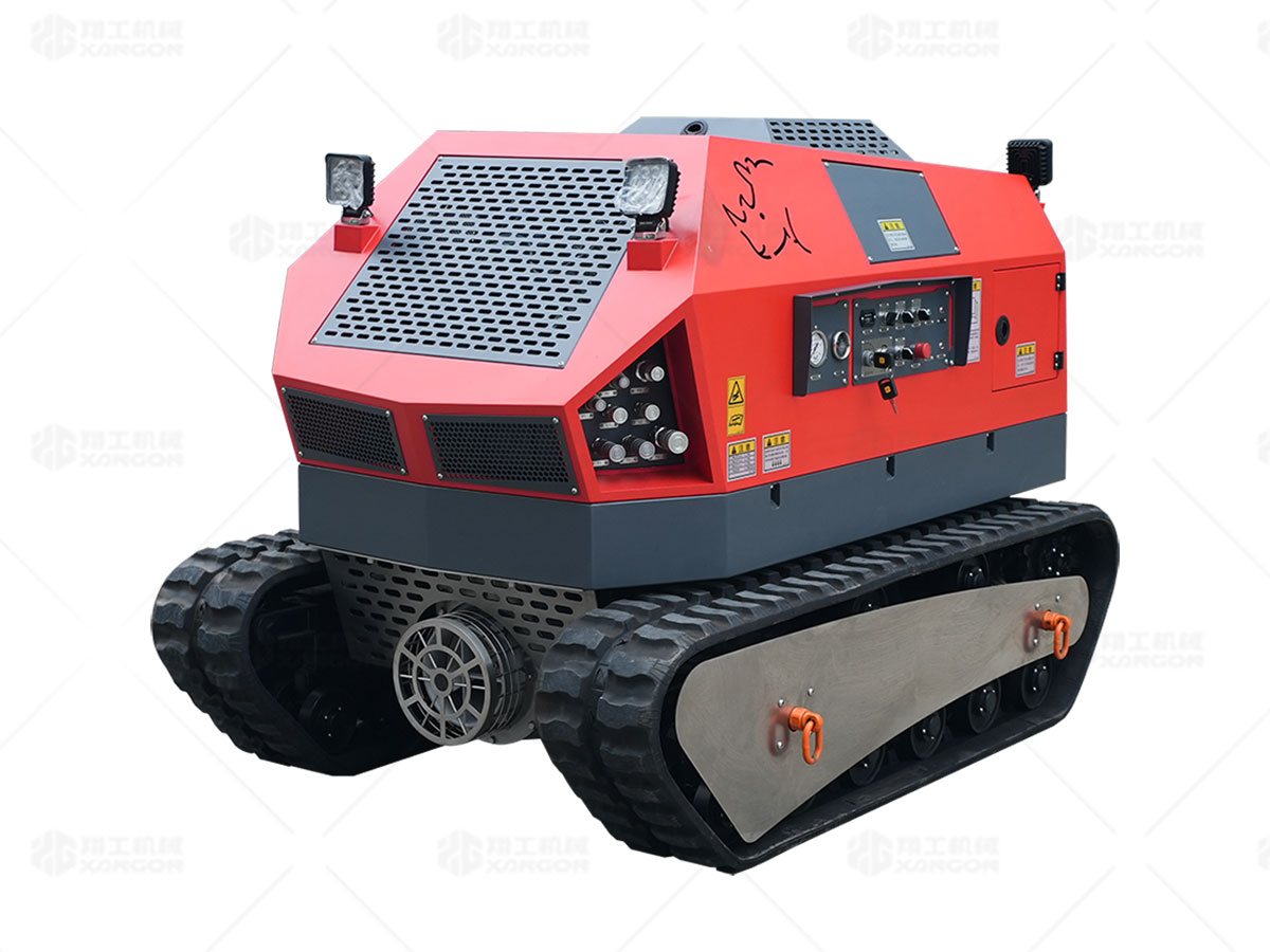 600方履带排水机器人